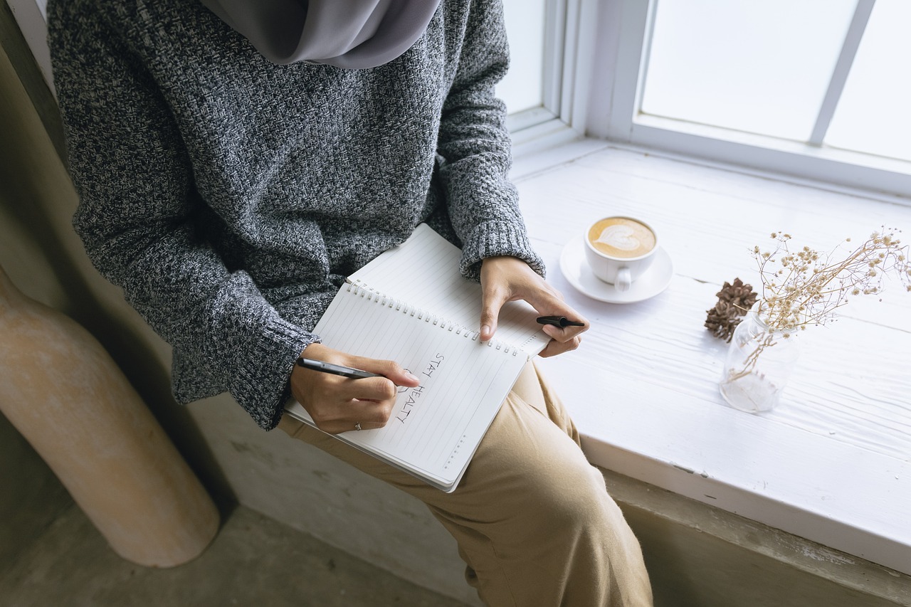 Morning routine with mindfulness and journaling